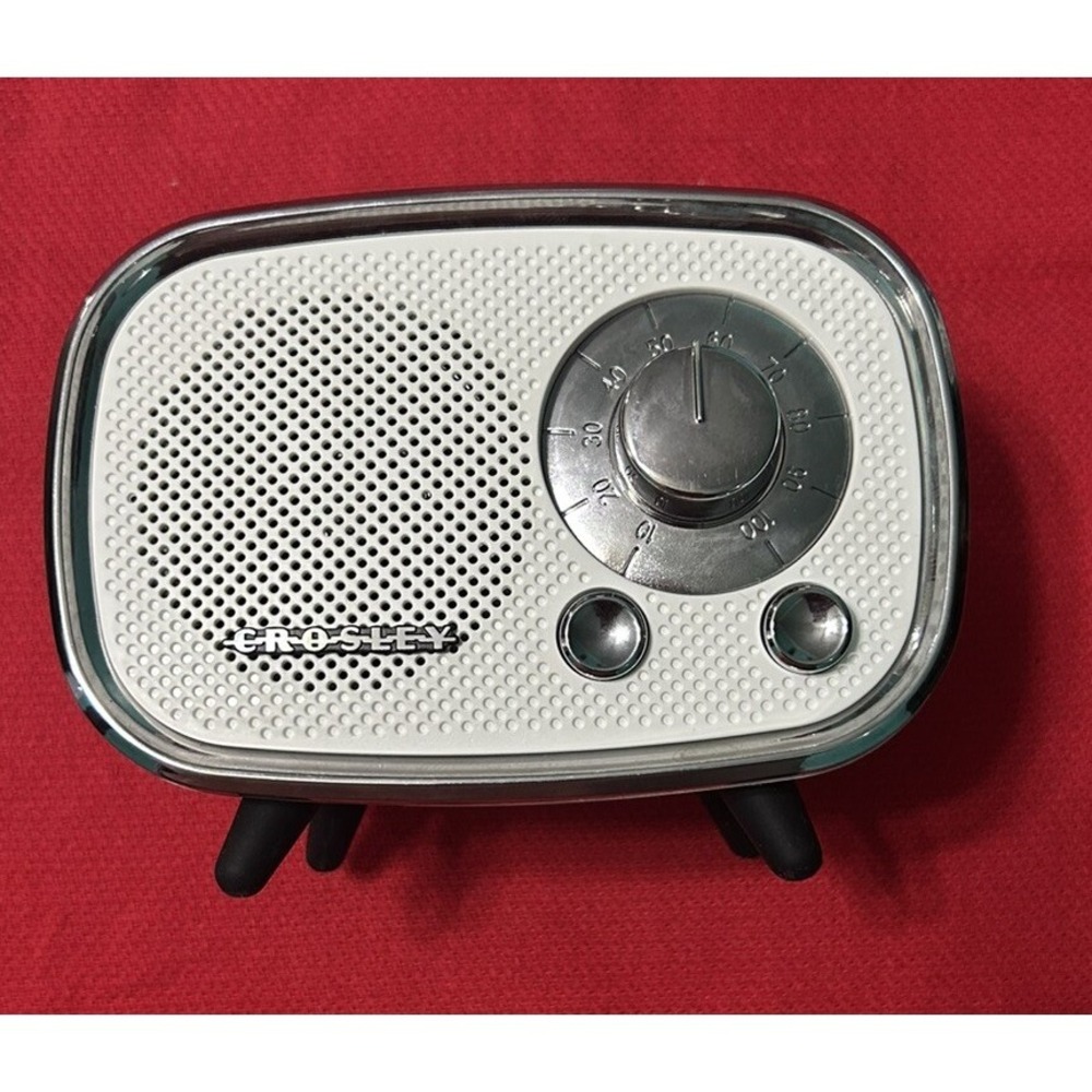 Crosley CR3039A- WH Retro Style Rondo Bluetooth Speaker White - New - Picture 4 of 8